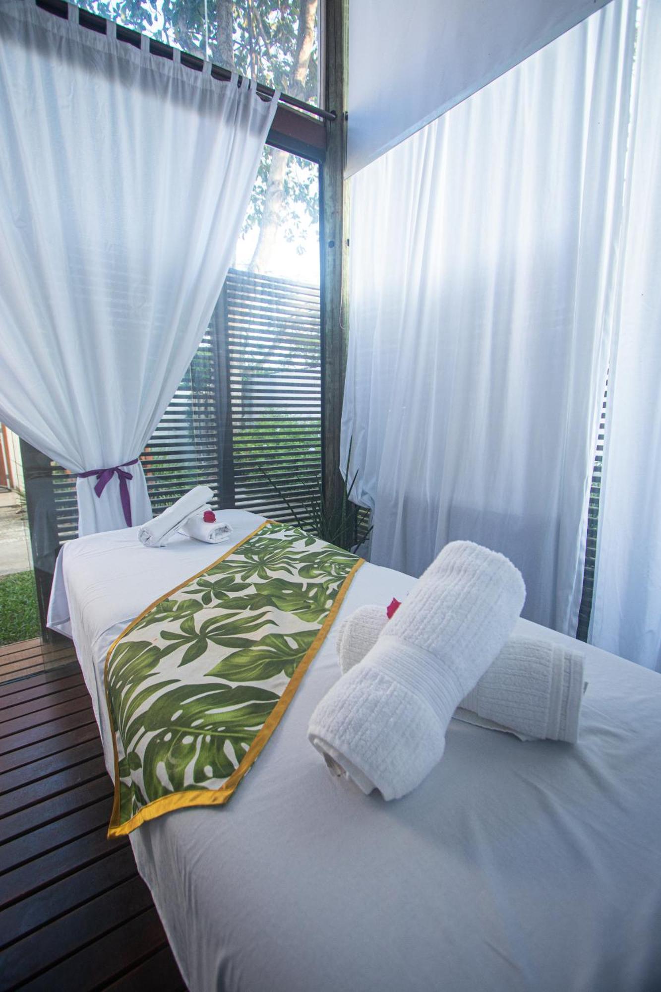 Serena Hotel
